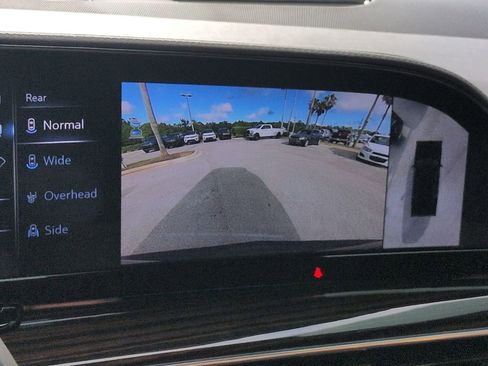 Used 2023 Cadillac Escalade Premium Luxury w/ LPO, Radiant Package AWD/4WD image 20