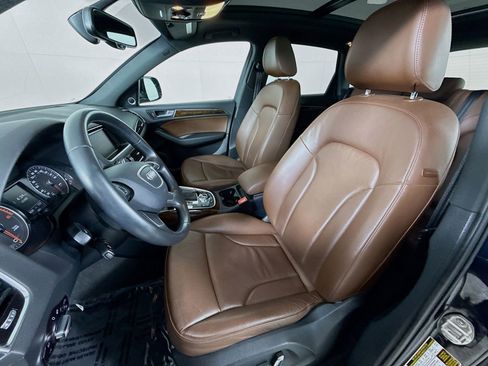 Used 2015 Audi Q5 2.0T Premium Plus w/ Technology Package image 5