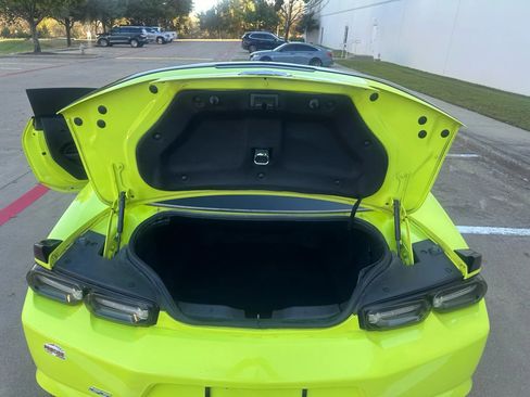 Used 2020 Chevrolet Camaro SS image 16