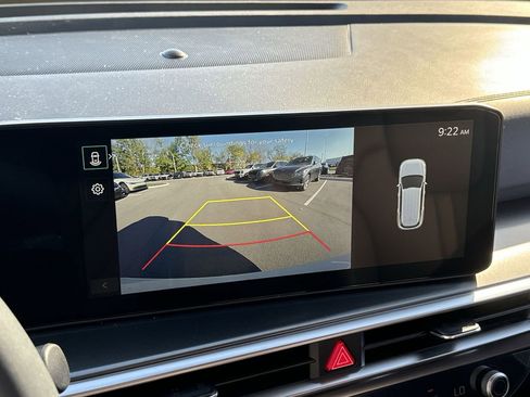 Used 2025 Kia Sorento S w/ Panoramic Sunroof Package image 25