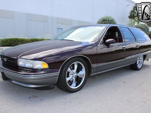 Used 1994 Chevrolet Caprice Classic image 4
