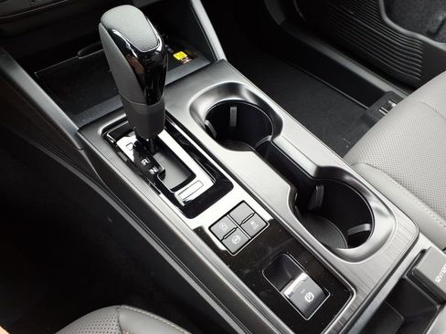 New 2026 Subaru Outback Limited image 19