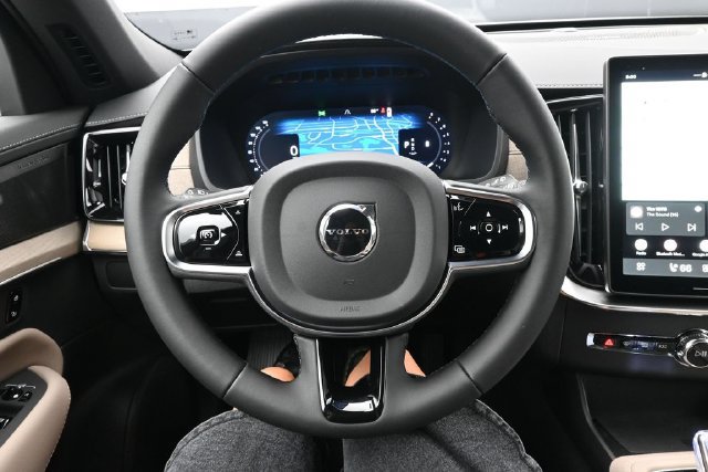 New 2027 Volvo XC90 B5 Plus AWD/4WD image 24