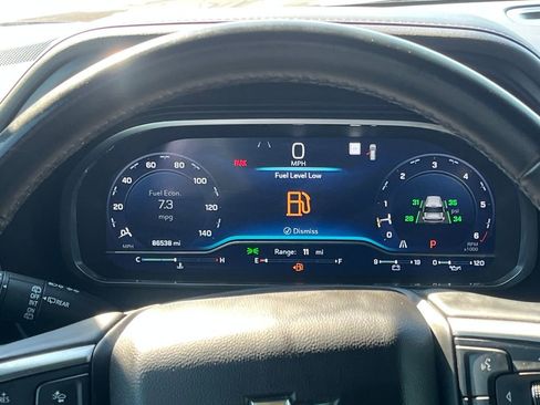 Used 2023 Chevrolet Tahoe LT image 19