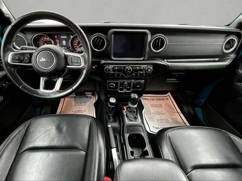 Used 2020 Jeep Wrangler Unlimited Sahara image 16