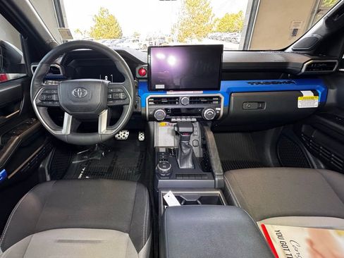 Used 2024 Toyota Tacoma TRD Sport w/ TRD Sport Upgrade Package image 16