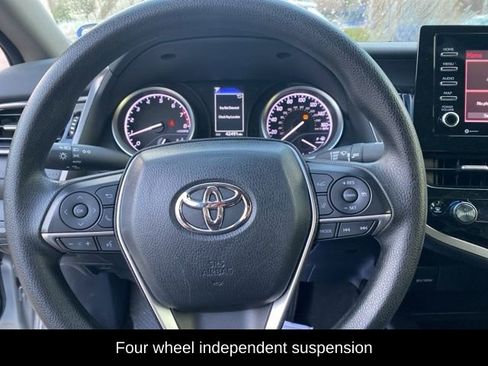 Used 2024 Toyota Camry LE w/ Convenience Package image 8