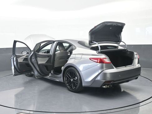 Used 2025 Toyota Camry SE w/ Multimedia Upgrade Package FWD image 75