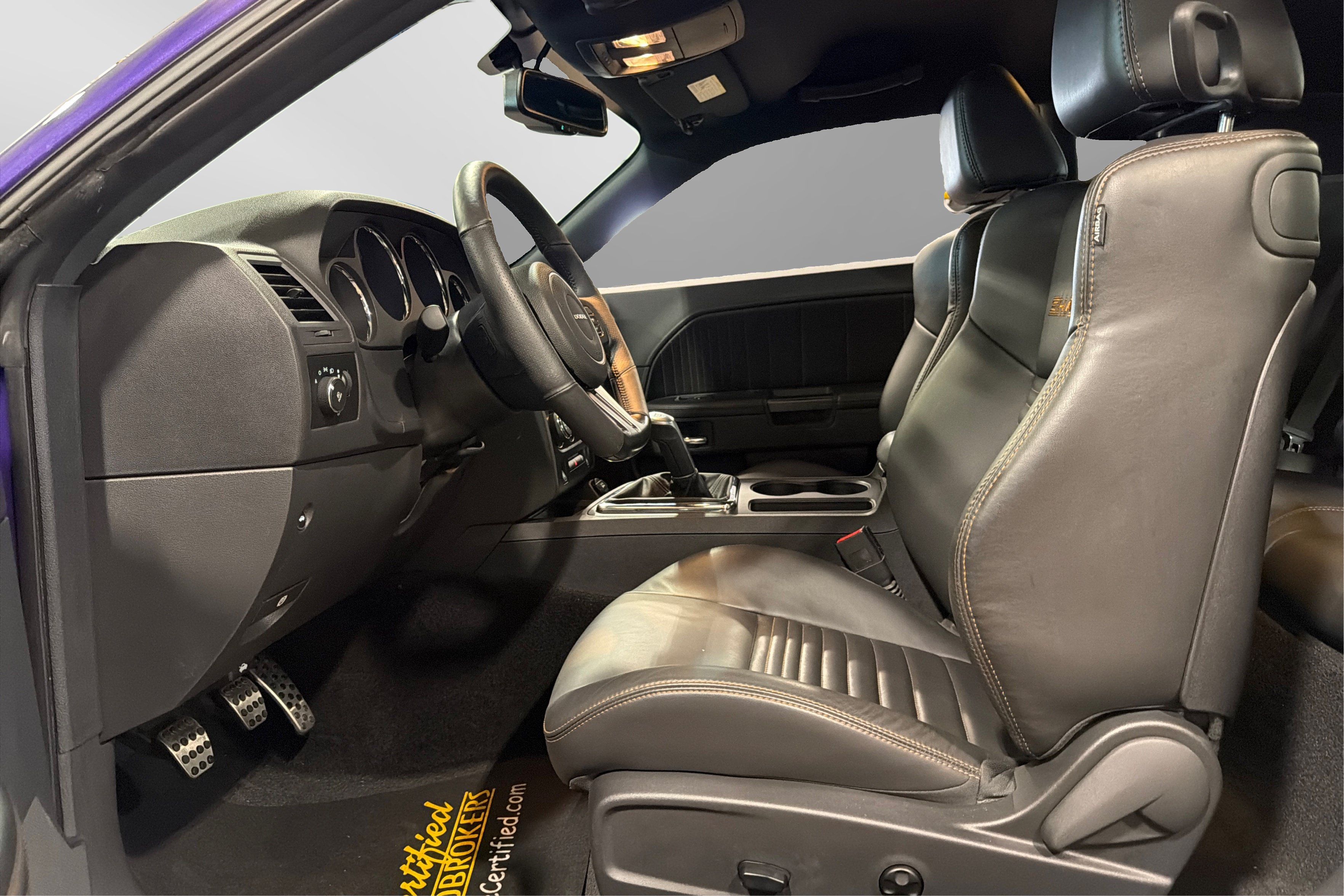 Used 2014 Dodge Challenger R/T RWD image 18