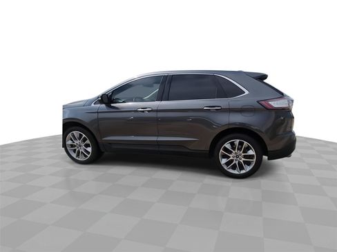 Used 2018 Ford Edge Titanium w/ Equipment Group 302A FWD image 6