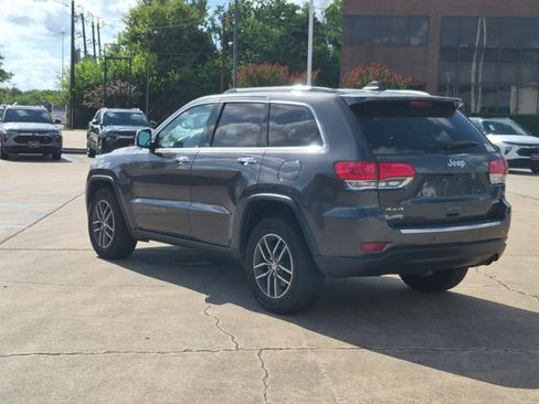 Used 2018 Jeep Grand Cherokee Limited AWD/4WD image 7
