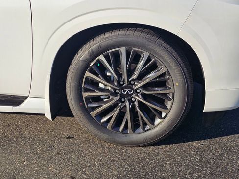 New 2026 INFINITI QX80 Autograph image 9