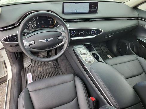 Used 2025 Genesis GV70 2.5T AWD/4WD image 9