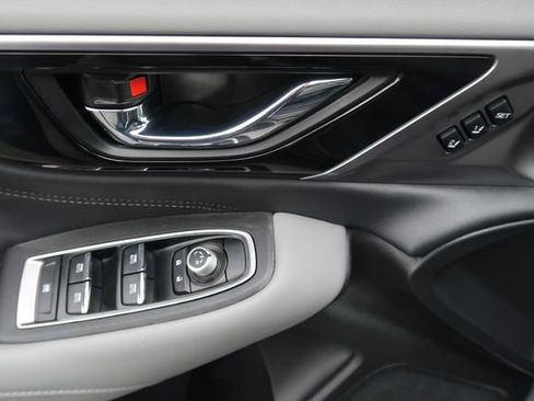 Certified 2025 Subaru Outback Limited w/ Popular Package #2 image 15