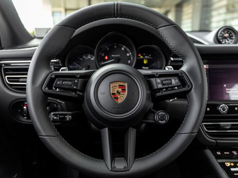 Certified 2026 Porsche Macan Turbo AWD/4WD image 30