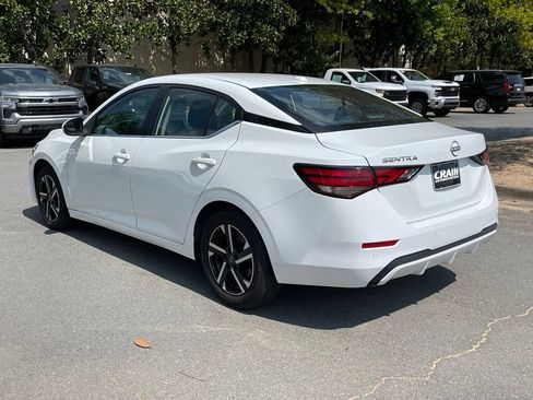 Used 2025 Nissan Sentra SV FWD image 5