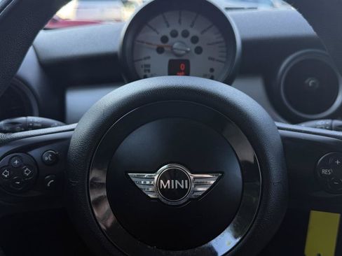 Used 2014 MINI Cooper Clubman FWD image 39