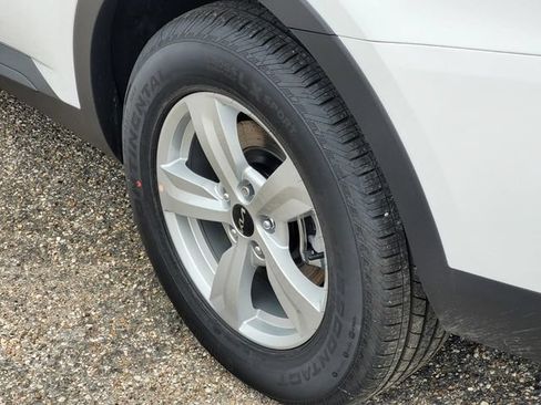 New 2026 Kia Sorento LX FWD image 5