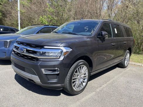 Used 2023 Ford Expedition Max Limited image 1