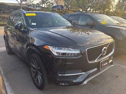 Used 2019 Volvo XC90 T5 Momentum w/ Advanced Package