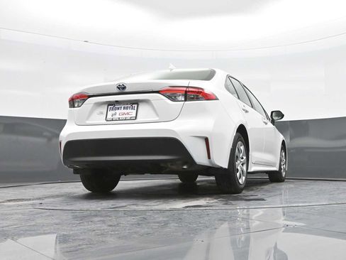 Used 2024 Toyota Corolla LE image 36