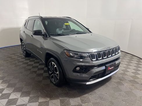 Certified 2023 Jeep Compass Limited image 1