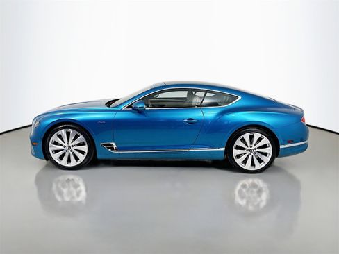 Used 2024 Bentley Continental GT image 4