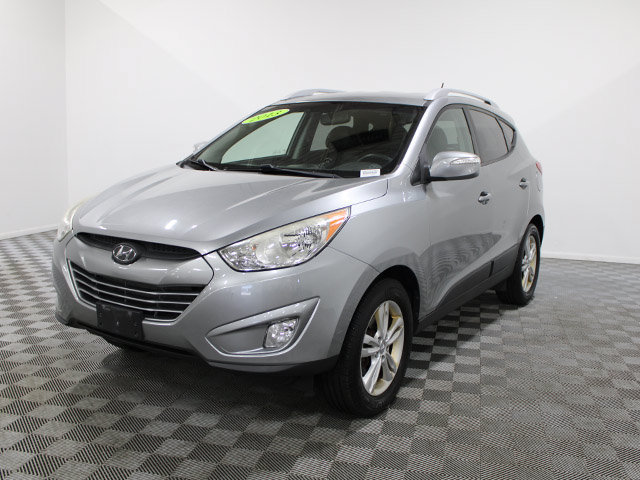 Used 2013 Hyundai Tucson GLS FWD image 2