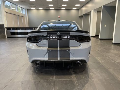 Used 2022 Dodge Charger Scat Pack w/ Daytona Edition Group image 9