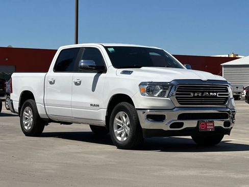 Used 2024 RAM 1500 Laramie AWD/4WD image 10