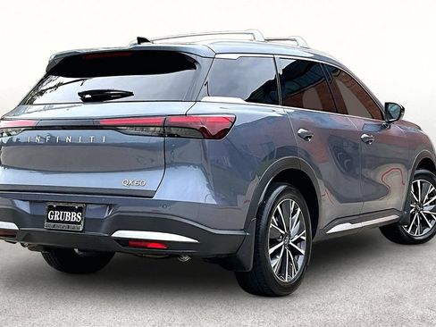 Used 2026 INFINITI QX60 Luxe w/ Cargo Package FWD image 2
