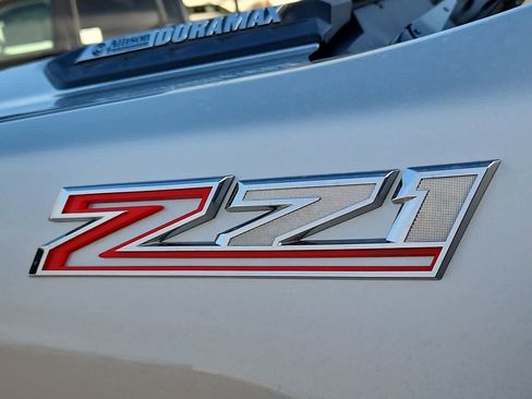 Used 2021 Chevrolet Silverado 2500 LTZ w/ LTZ Texas Edition image 23