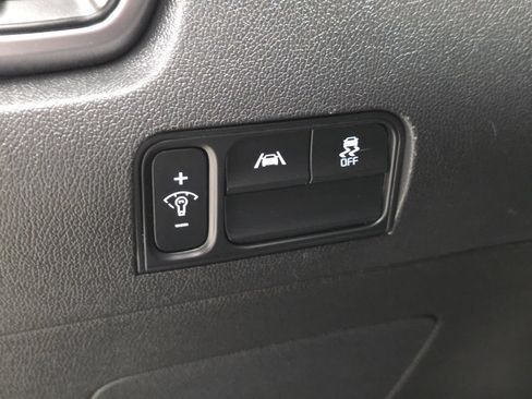 Used 2022 Kia Sorento S AWD/4WD image 29