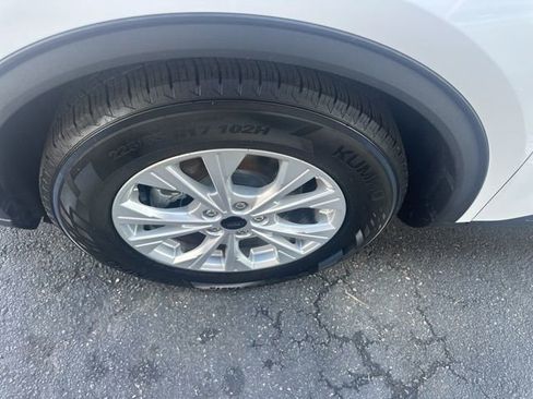 Used 2024 Ford Escape Active image 16