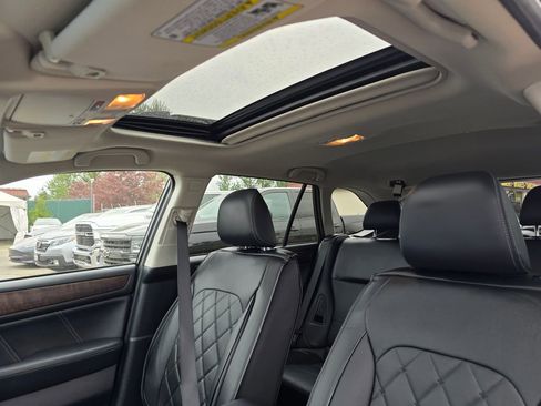 Used 2019 Subaru Outback 2.5i Limited AWD/4WD image 18