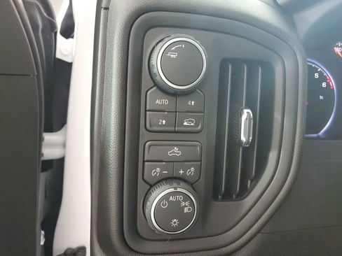 New 2026 Chevrolet Silverado 1500 Custom image 25