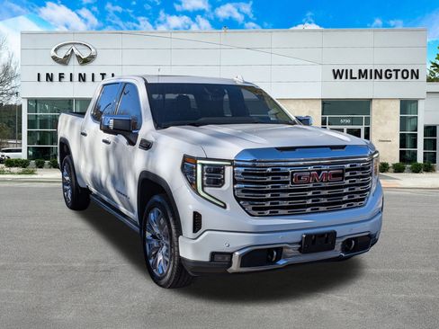 Used 2022 GMC Sierra 1500 Denali w/ Denali Reserve Package image 1