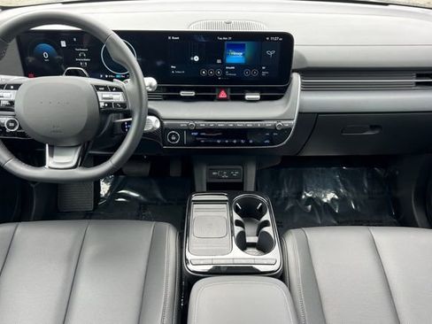 Certified 2026 Hyundai Ioniq 5 SEL RWD image 18