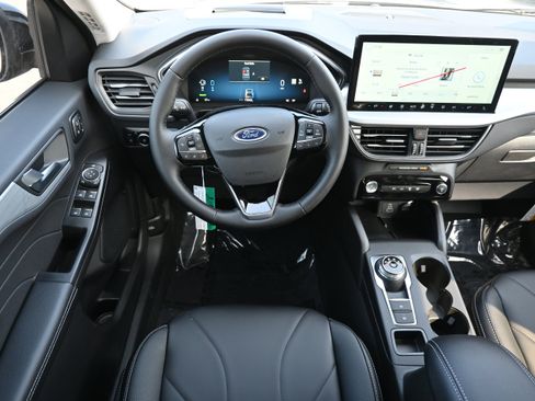 New 2026 Ford Escape SE w/ PHEV Premium Package image 21
