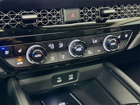 Used 2025 Honda Accord Touring image 26