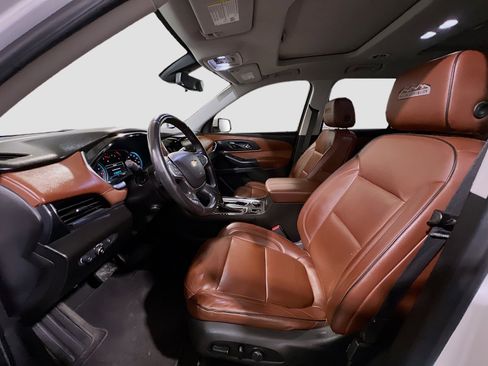 Used 2018 Chevrolet Traverse High Country image 15