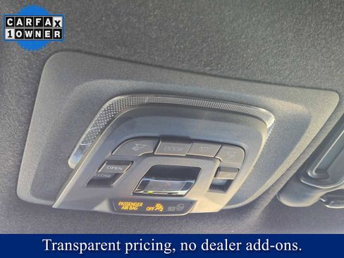 Used 2024 Toyota Corolla Cross XSE image 30