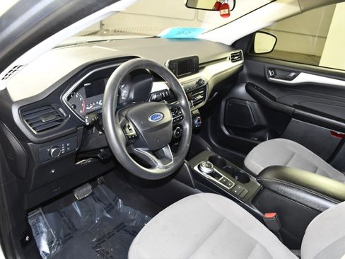 Used 2022 Ford Escape S AWD/4WD image 2