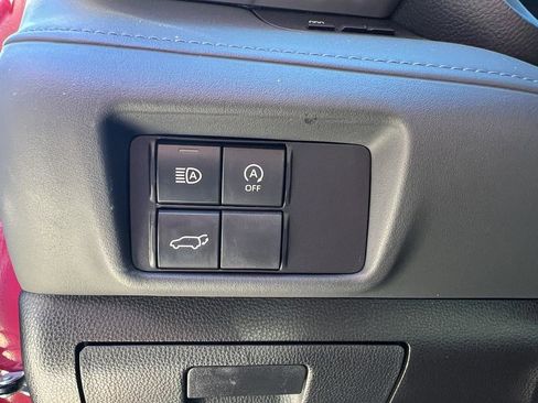 Used 2024 Toyota Highlander XSE image 33