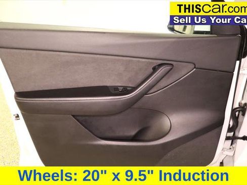 Used 2021 Tesla Model Y Long Range image 28