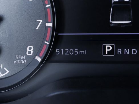 Used 2021 Nissan Titan PRO-4X w/ Pro-4x Convenience Package image 27