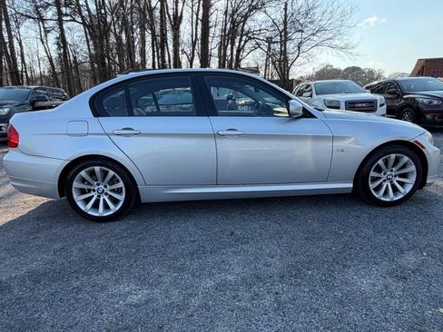 Used 2011 BMW 328i Sedan image 11