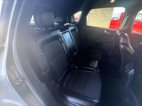 Used 2024 Ford Escape ST-Line image 18