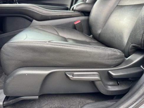 Used 2017 Honda HR-V EX-L image 19
