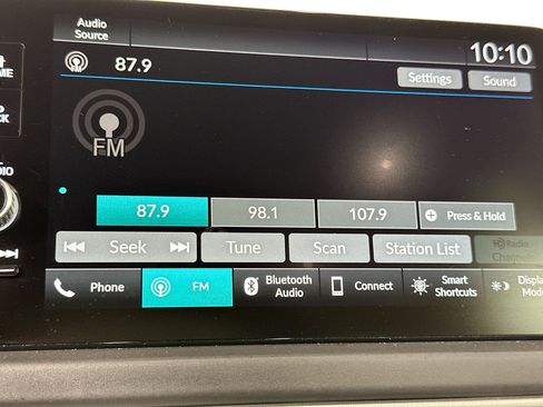 Used 2025 Honda Pilot EX-L image 21